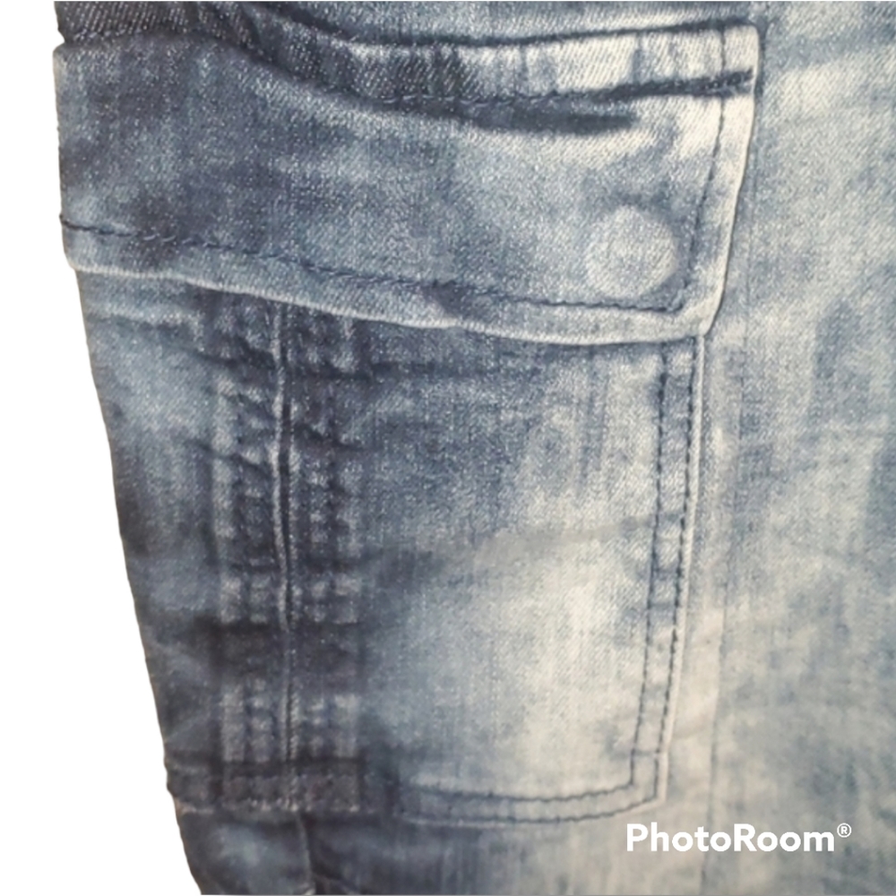 Almost Famous Distressed Mid Rise Jeans - Picture 3 of 10